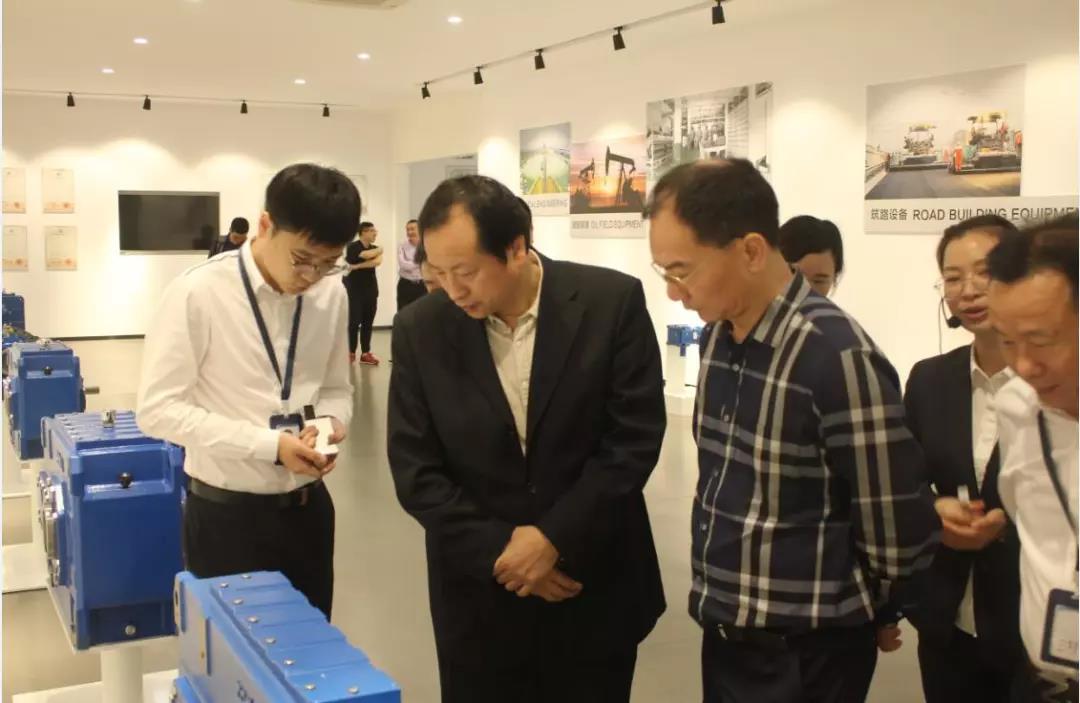 湖南株洲市天元區(qū)政協主席談志明蒞臨通力調研